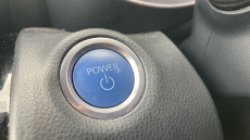 Toyota Yaris Cross 1.5 Hybrid Design 5dr CVT Hybrid Estate